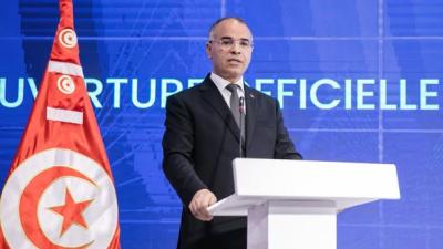  في افتتاحه أيّام المؤسّسة: رئيس الحكومة يؤكد على ضرورة العمل على تطوير قدراتنا الوطنيّة والاستثمار في مواردنا الذاتيّة 
